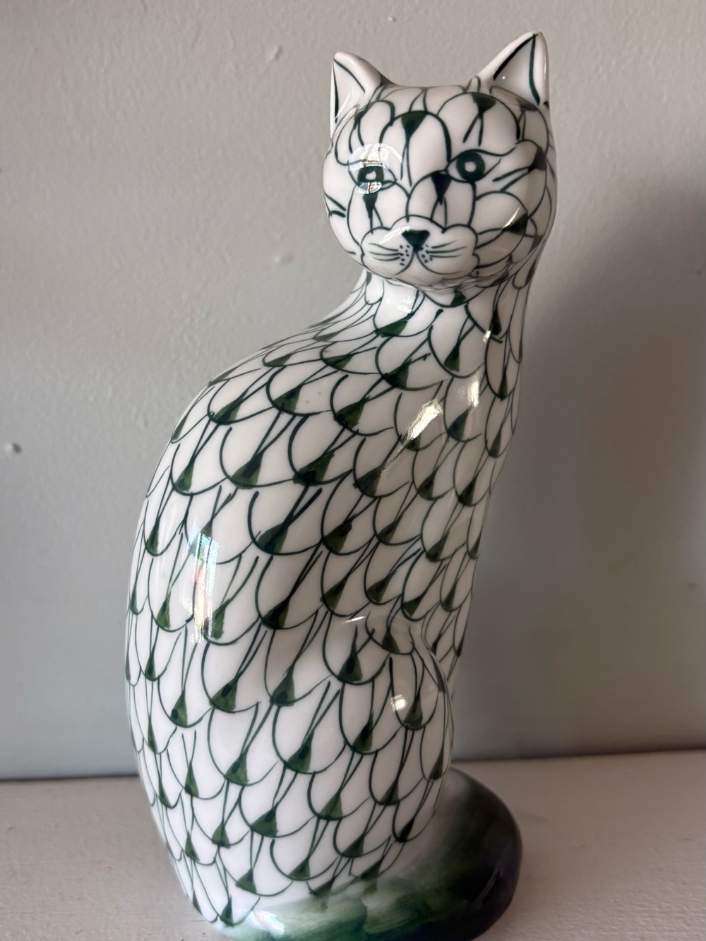 Andrea By Sadek Hand Painted Porcelain fishnet green cat